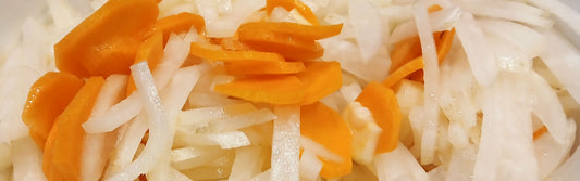 Licht ingelegde radijs en wortel Yunnan-stijl