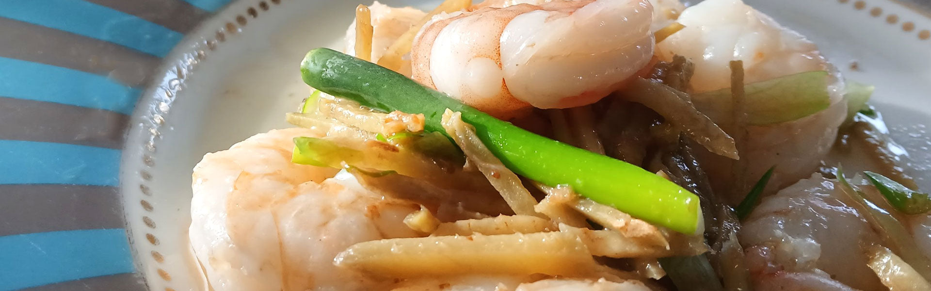 Garnalen met gember en lente-ui